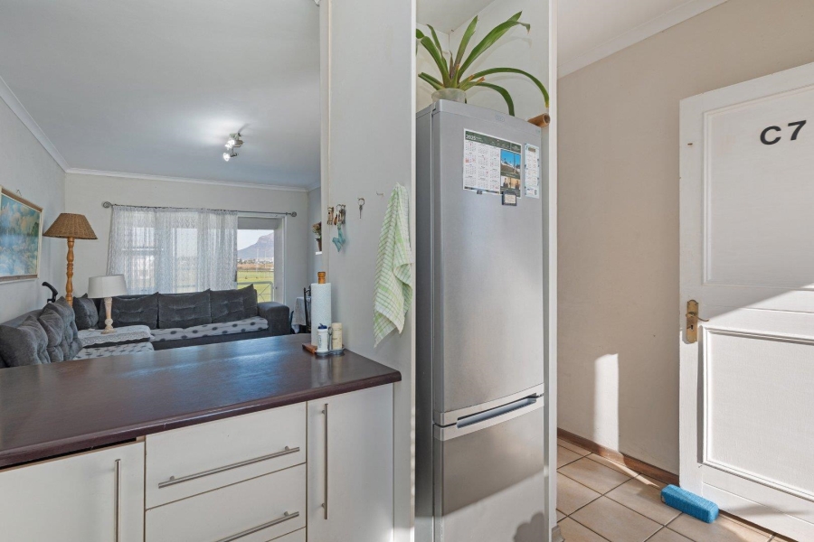 2 Bedroom Property for Sale in Milnerton Western Cape